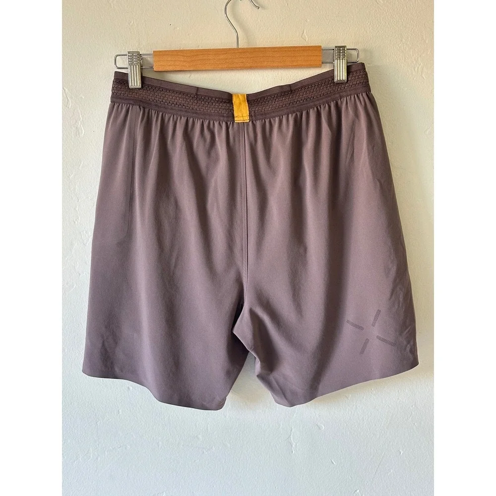 NEW‎ Ten Thousand Session Short 7